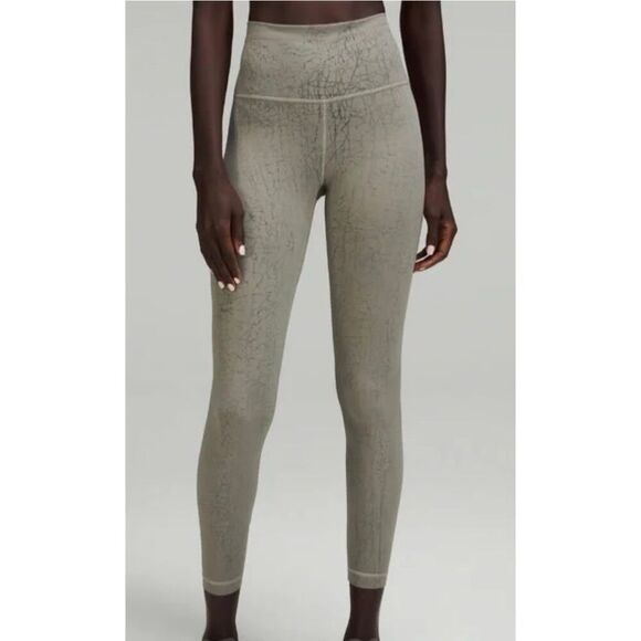 Lululemon women’s leggings size 6 - Picture 10 of 10